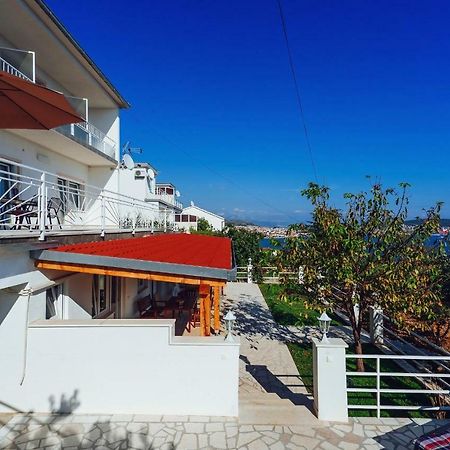 Apartmani Simundic Trogir Eksteriør bilde