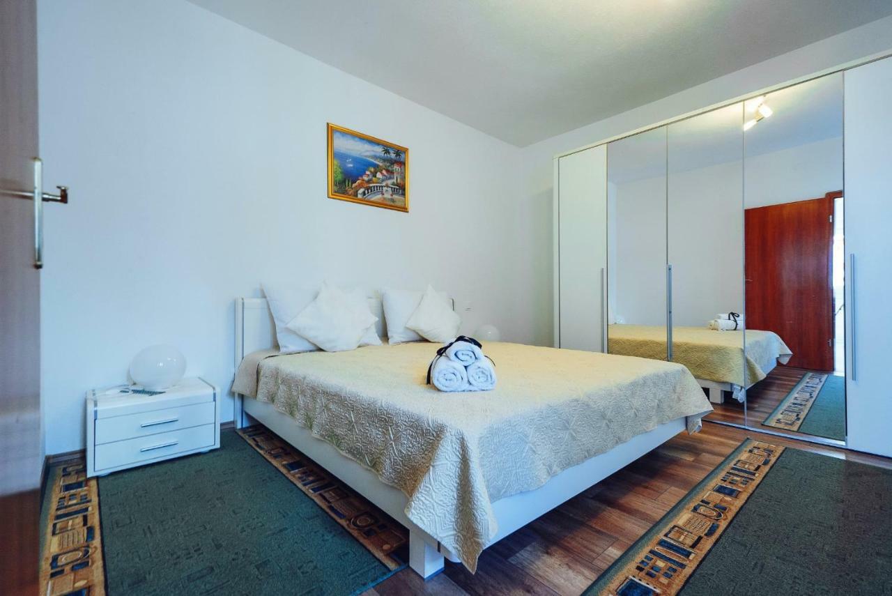 Apartmani Simundic Trogir Eksteriør bilde