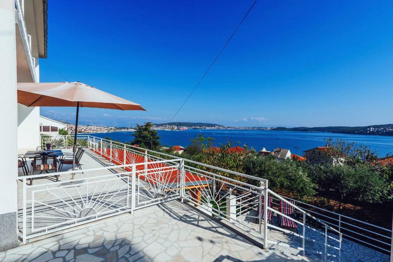 Apartmani Simundic Trogir Eksteriør bilde